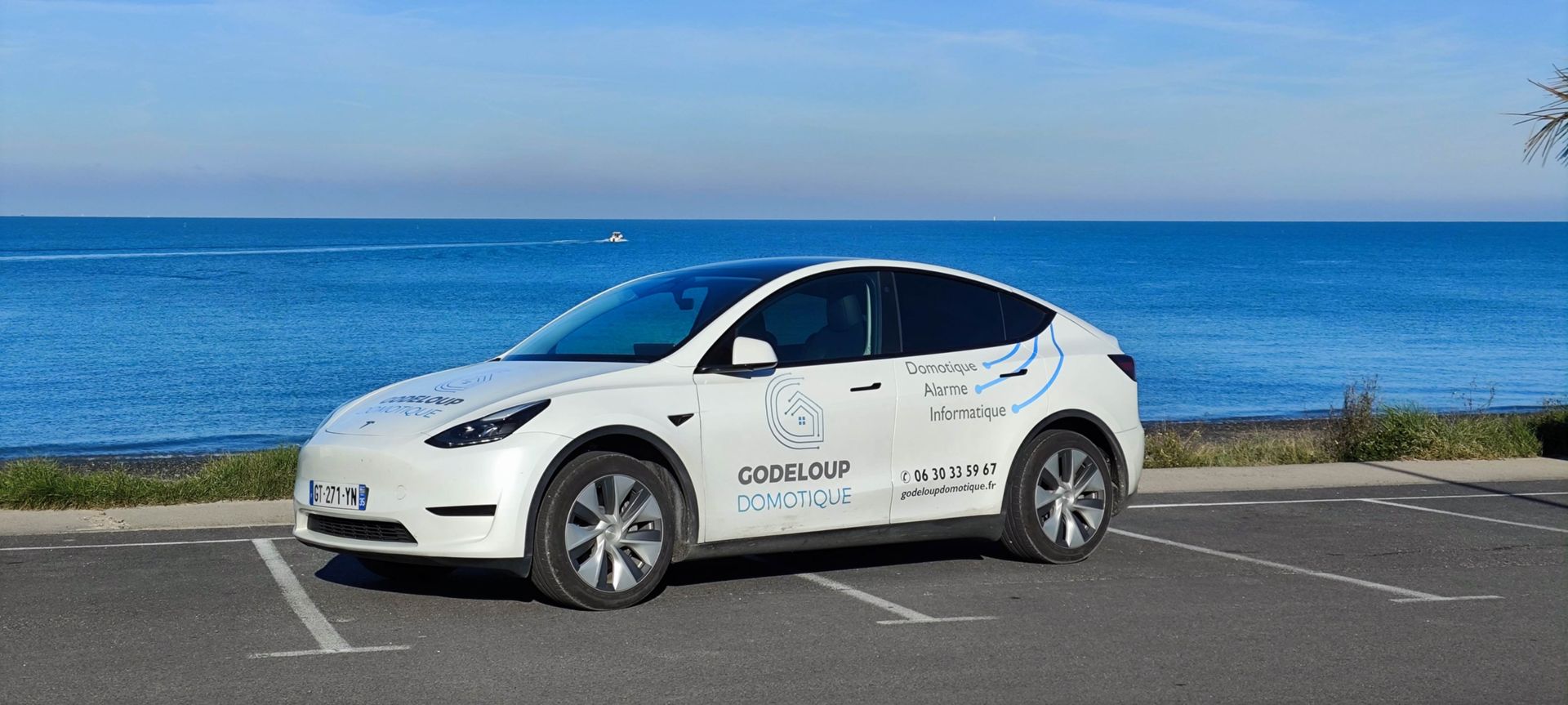 Véhicule Godeloup Domotique – Interventions Grand Ouest